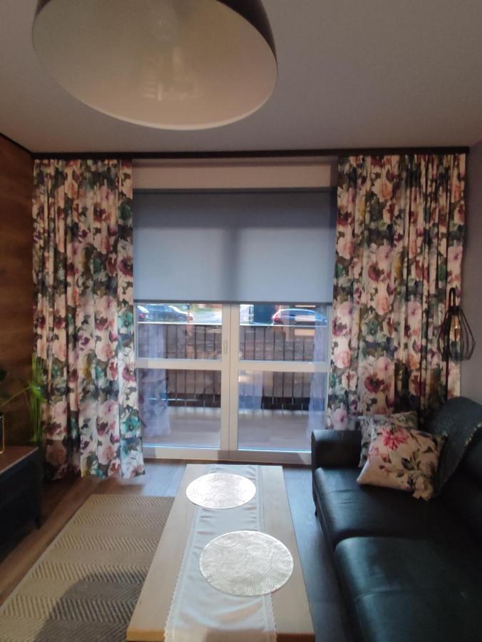 Lux Apartament Odkryj - Bieszczady Ustrzyki Dolne Eksteriør bilde
